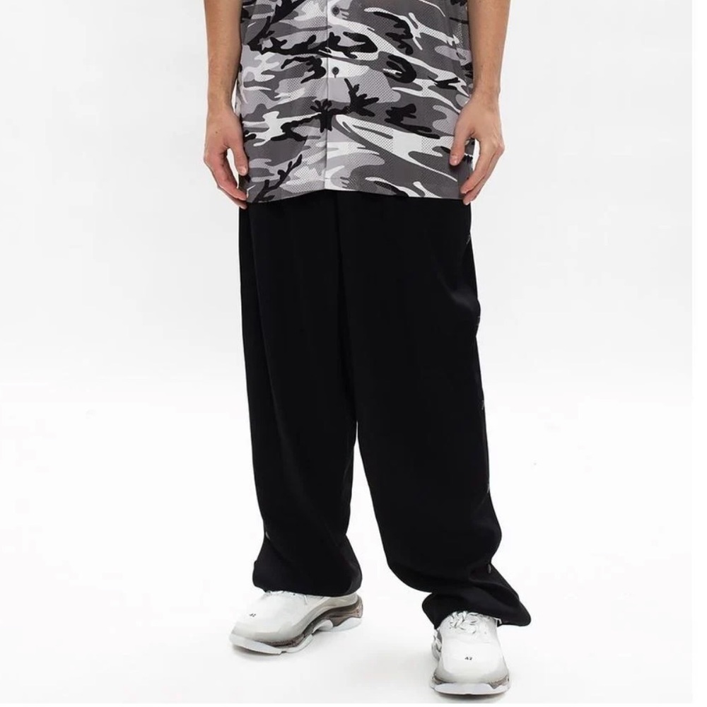NWT$1190 BALENCIAGA Snapped Trouser FR 42 - Picture 5 of 10